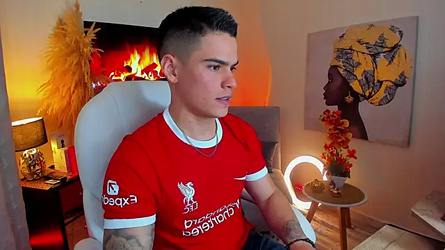 Snapshot of Matias_Murrier chatting on 03/17/25, 03:07 Matias Murrier online show from 03/17/25, 03:07