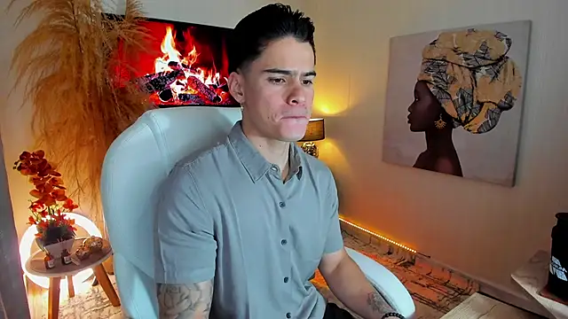 Snapshot of Matias_Murrier chatting on 10/14/25, 11:55 Matias Murrier online show from 10/14/25, 11:55