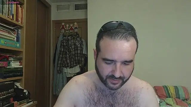 curiosillo83 online show from 10/07/25, 02:29