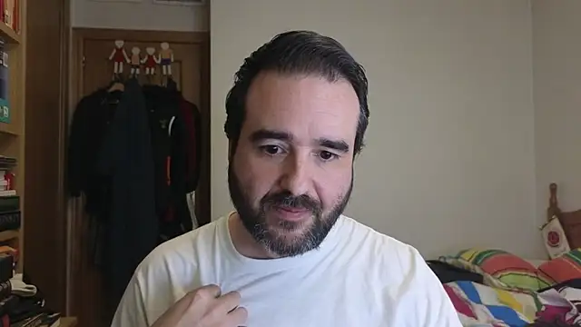 curiosillo83 online show from 03/20/26, 07:37