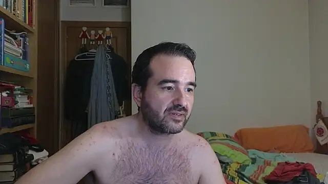 curiosillo83 online show from 06/25/26, 05:12