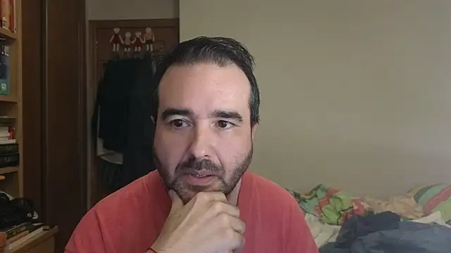 curiosillo83 online show from 11/16/25, 09:25