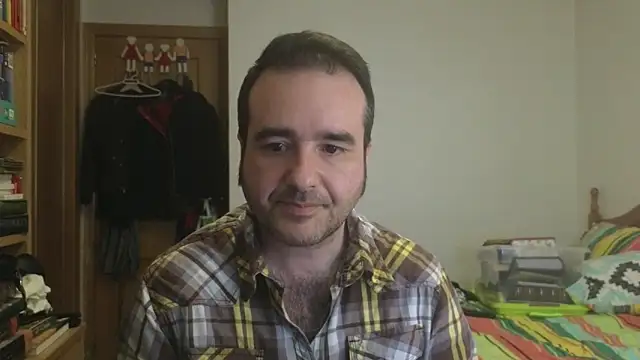 Snapshot of curiosillo83 chatting on 05/15/26, 06:17 curiosillo83 online show from 05/15/26, 06:17