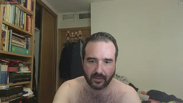 curiosillo83 online show from 09/25/25, 04:02