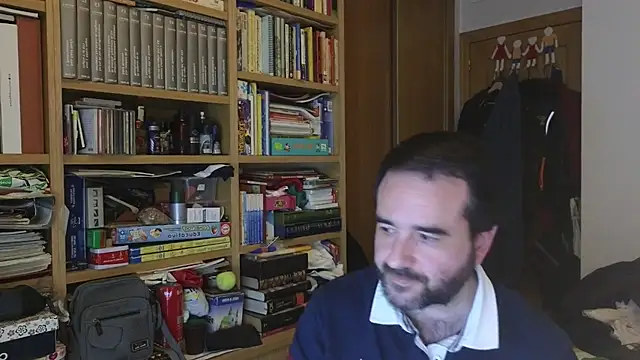 curiosillo83 online show from 03/19/26, 05:57