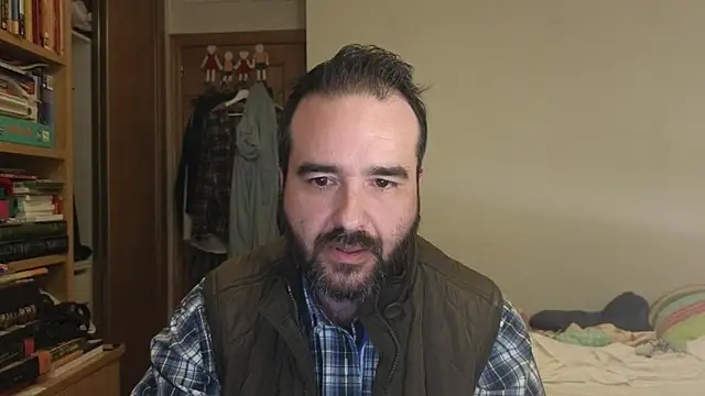 curiosillo83 online show from 11/08/25, 11:36