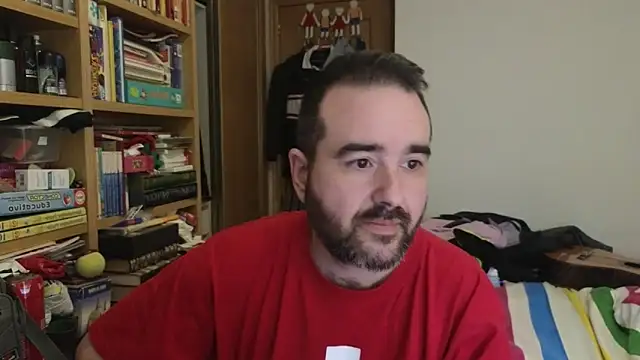 curiosillo83 online show from 04/07/26, 09:11