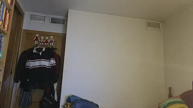 curiosillo83 online show from 03/27/26, 03:24