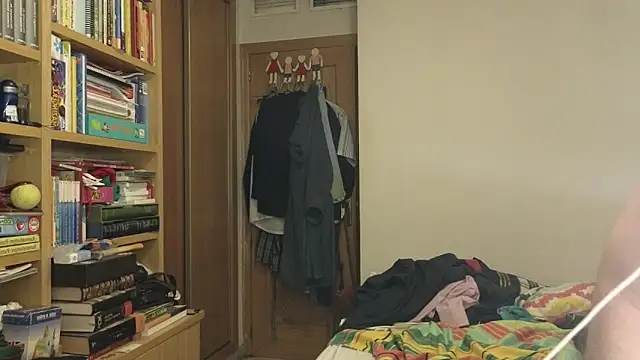 curiosillo83 online show from 11/15/25, 07:51