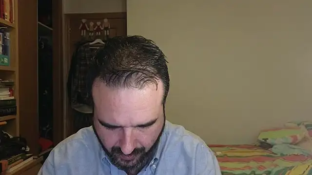 curiosillo83 online show from 11/05/25, 04:43