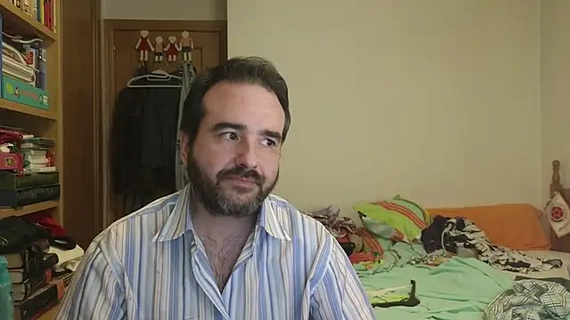 curiosillo83 online show from 07/08/26, 02:29