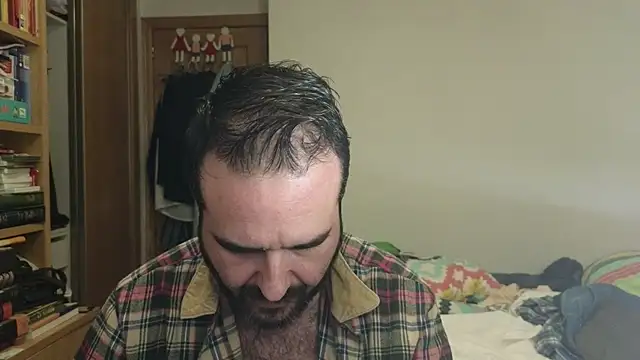 curiosillo83 online show from 11/09/25, 02:32