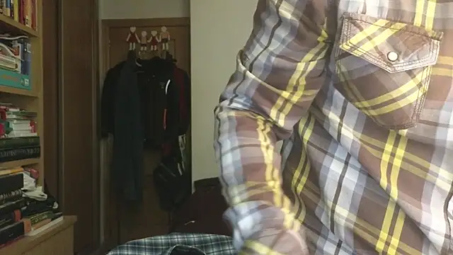 curiosillo83 online show from 03/11/26, 04:12