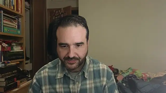 curiosillo83 online show from 11/17/25, 05:39