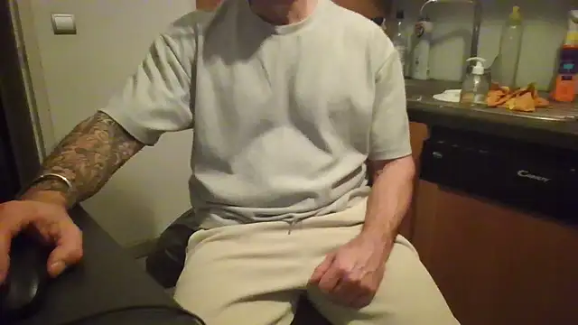 jouet75 online show from 03/03/26, 08:38