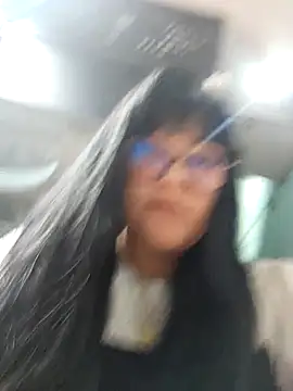 Sakura 0505 online show from 11/15/25, 08:35