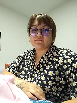 Sakura 0505 online show from 10/02/25, 10:35