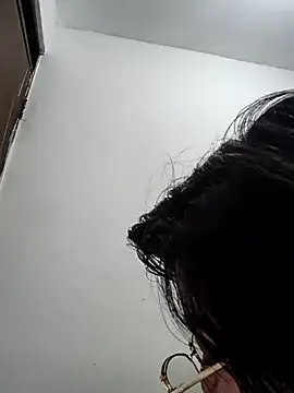 Sakura 0505 online show from 05/27/26, 01:57