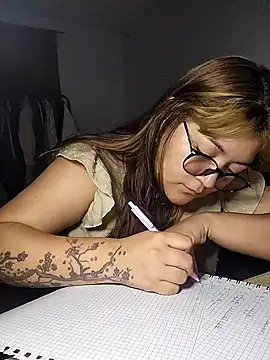 Sakura 0505 online show from 09/17/25, 11:40