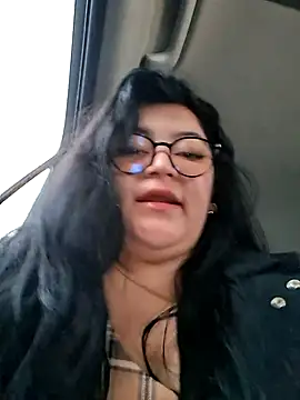 Sakura 0505 online show from 11/29/25, 10:21