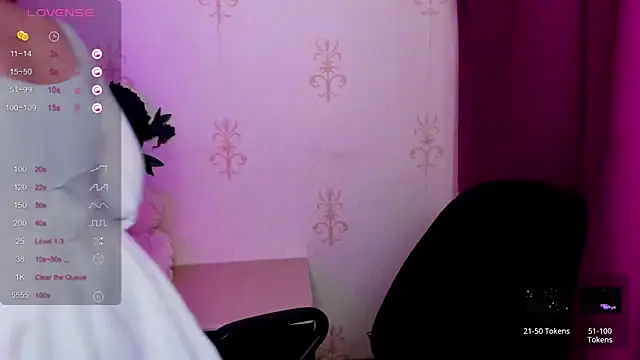 KindHazelHere  online show from 03/13/26, 06:13