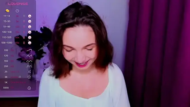 KindHazelHere  online show from 05/03/26, 06:11