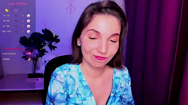 KindHazelHere  online show from 02/19/26, 06:32