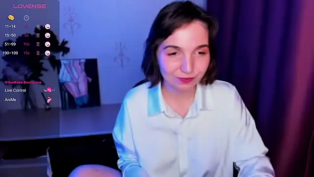 KindHazelHere  online show from 11/01/25, 01:12