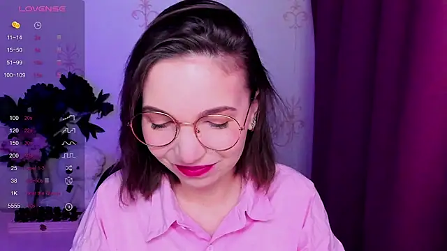 KindHazelHere  online show from 02/27/26, 11:48