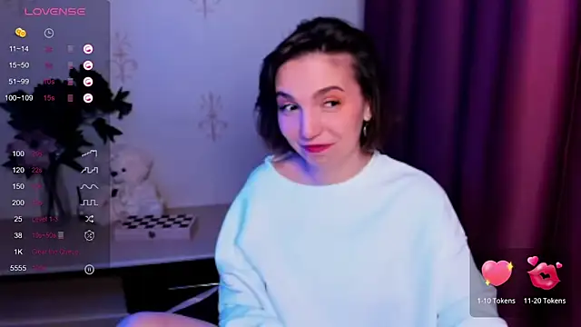 KindHazelHere  online show from 11/13/25, 07:29