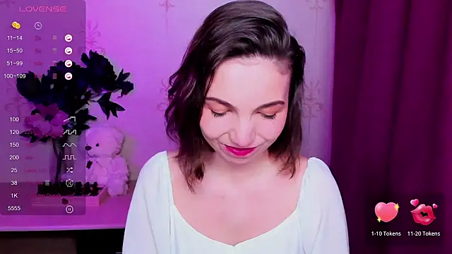 KindHazelHere  online show from 03/14/26, 06:14