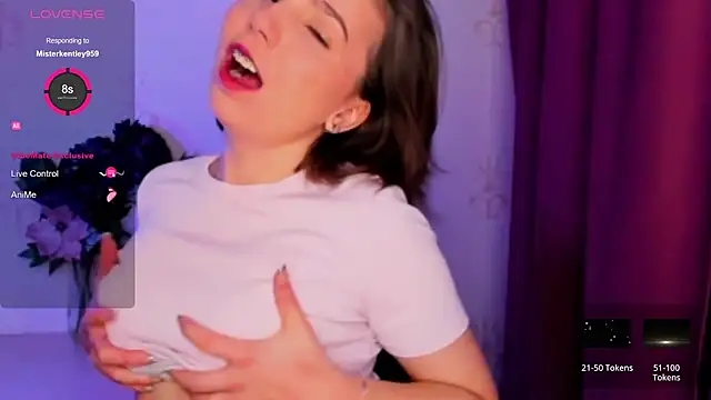 KindHazelHere  online show from 01/14/26, 08:12