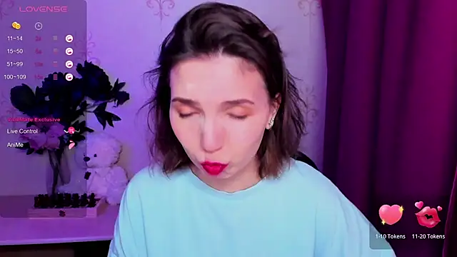 KindHazelHere  online show from 02/23/26, 11:27