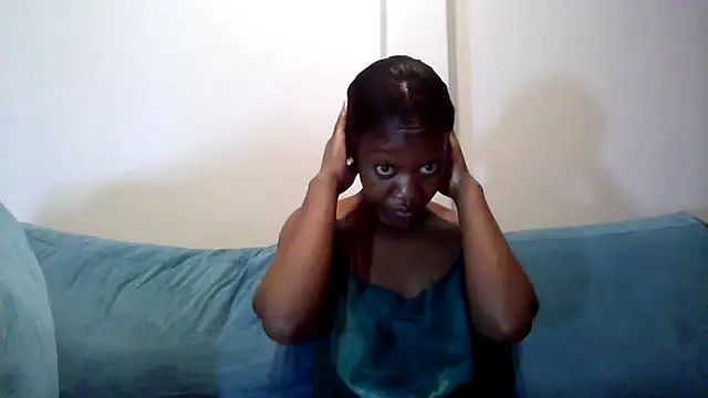 Snapshot of Hardnipples8 chatting on 03/28/26, 11:39 Hardnipples8 online show from 03/28/26, 11:39