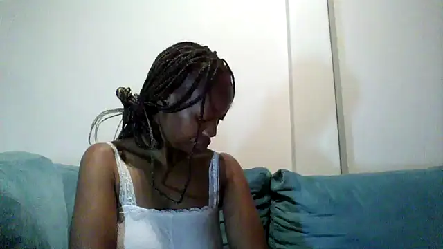 Snapshot of Hardnipples8 chatting on 01/12/26, 01:45 Hardnipples8 online show from 01/12/26, 01:45