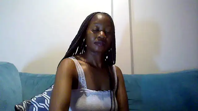 Snapshot of Hardnipples8 chatting on 01/12/26, 10:58 Hardnipples8 online show from 01/12/26, 10:58