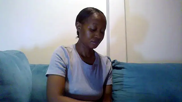 Snapshot of Hardnipples8 chatting on 02/05/26, 11:22 Hardnipples8 online show from 02/05/26, 11:22