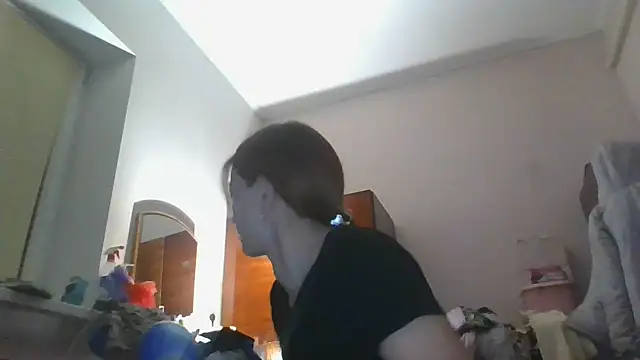 ShawnaAdams online show from 10/14/25, 04:07