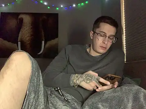 Snapshot of Bwcjoshbanks chatting on 02/26/26, 12:21 Bwcjoshbanks online show from 02/26/26, 12:21