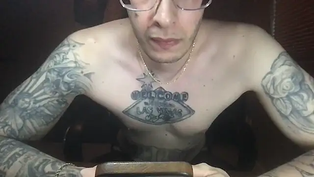 Bwcjoshbanks online show from 04/18/26, 01:08
