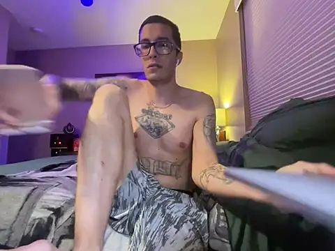 Bwcjoshbanks online show from 03/12/25, 02:52