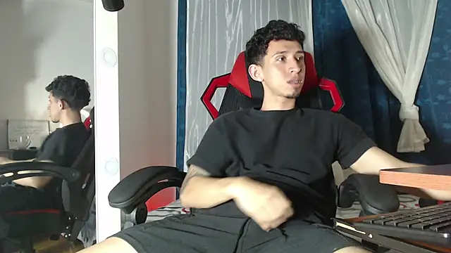 stevenSEX123 online show from 11/11/25, 05:13