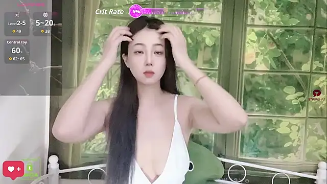 Snapshot of Eden-top chatting on 09/09/25, 12:54 Eden-top online show from 09/09/25, 12:54