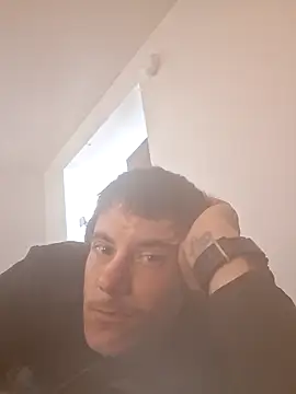 tuRb0420 online show from 11/05/25, 03:09