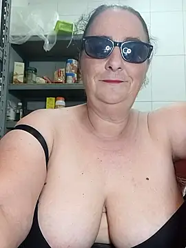 eroticjessitop online show from 05/28/26, 04:46