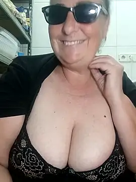 eroticjessitop online show from 02/22/26, 07:48