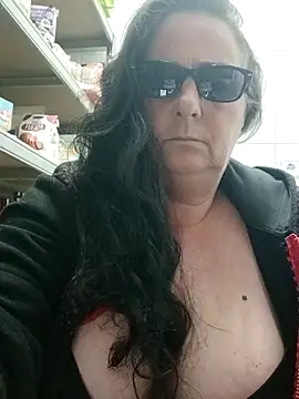 eroticjessitop online show from 12/19/25, 08:00