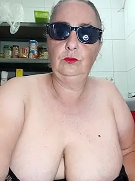 eroticjessitop online show from 05/05/26, 05:05