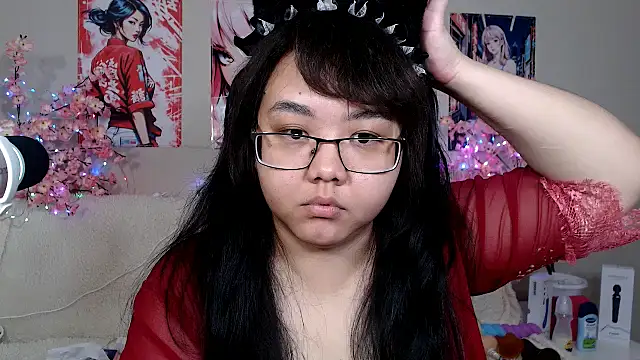 Snapshot of Moertomlly chatting on 07/10/26, 05:40 Moertomlly online show from 07/10/26, 05:40