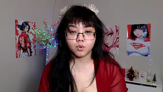 Snapshot of Moertomlly chatting on 12/15/25, 04:07 Moertomlly online show from 12/15/25, 04:07